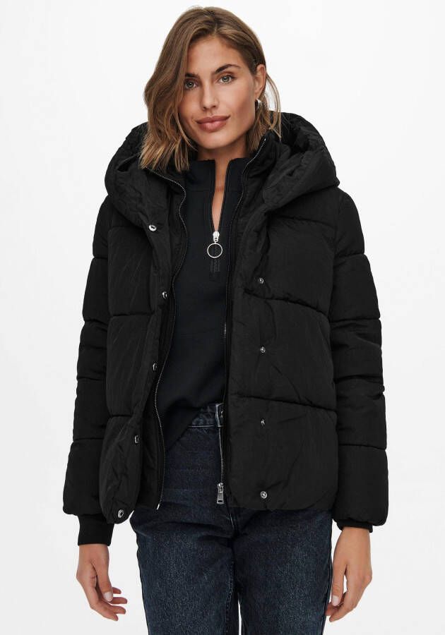Only Gewatteerde jas ONLSYDNEY SARA PUFFER JACKET met een grote capuchon