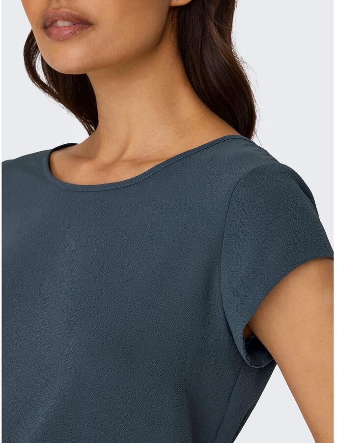 Only Blouse met korte mouwen ONLVIC – Vrouwelijke blouseshirt in losse vorm regular fit web kunstvezel ronde hals effen - Foto 2