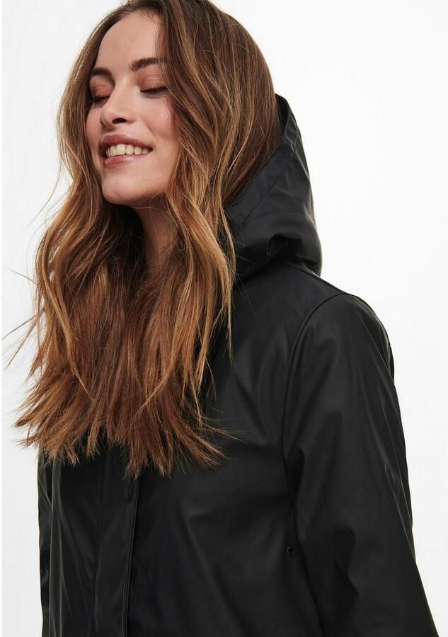 Only Functionele jas ONLSALLY RAINCOAT OTW NOOS met capuchon en voering van teddy-pluche
