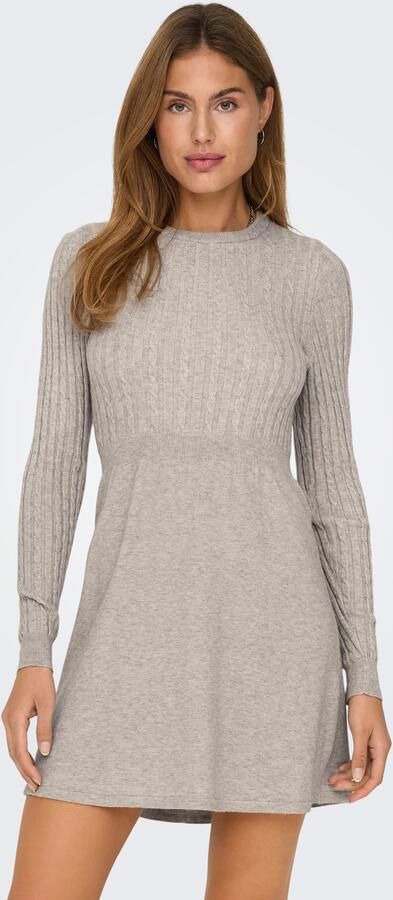 Only Gebreide jurk ONLFIA LS CABLE DRESS KNT getailleerd en met subtiel kabelpatroon in het bovenstuk - Foto 7