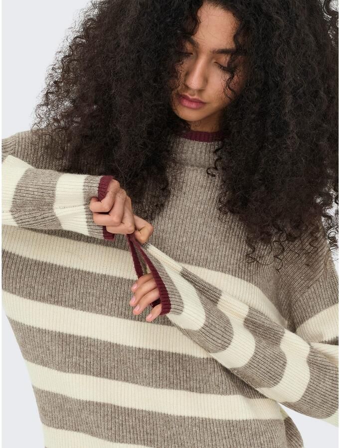 Only Gebreide trui ONLKATIA LS RIB HIGHNECK CC KNT