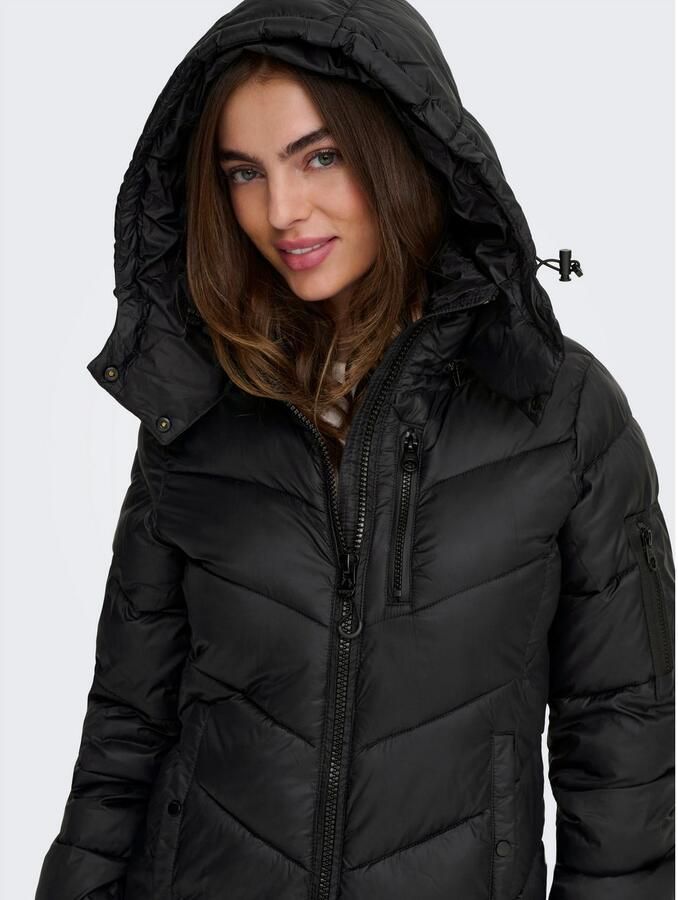 Only Gewatteerde jas ONLTAHIA LW QUILTED COAT CC OTW