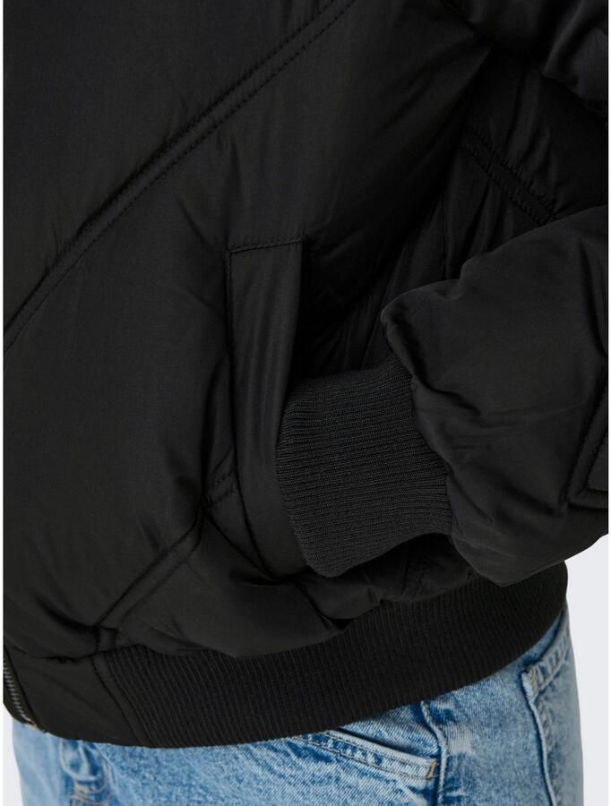Only Gewatteerde jas ONLTAMARA QUILTED JACKET CC OTW