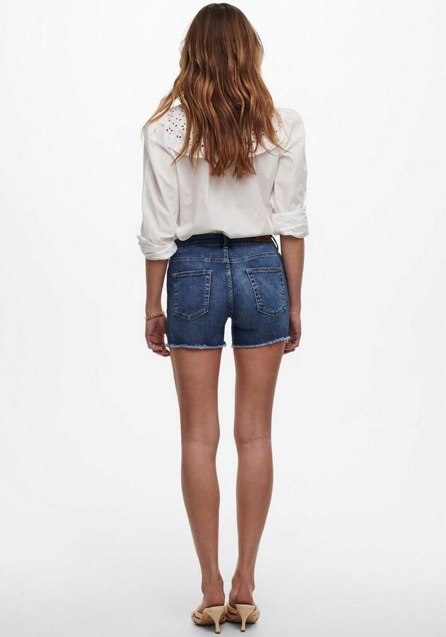 Only Jeansshort ONLBLUSH – Jeansshorts met gerafelde zoom Schuureffecten modieus skinny fit ronde hals regular fit - Foto 5