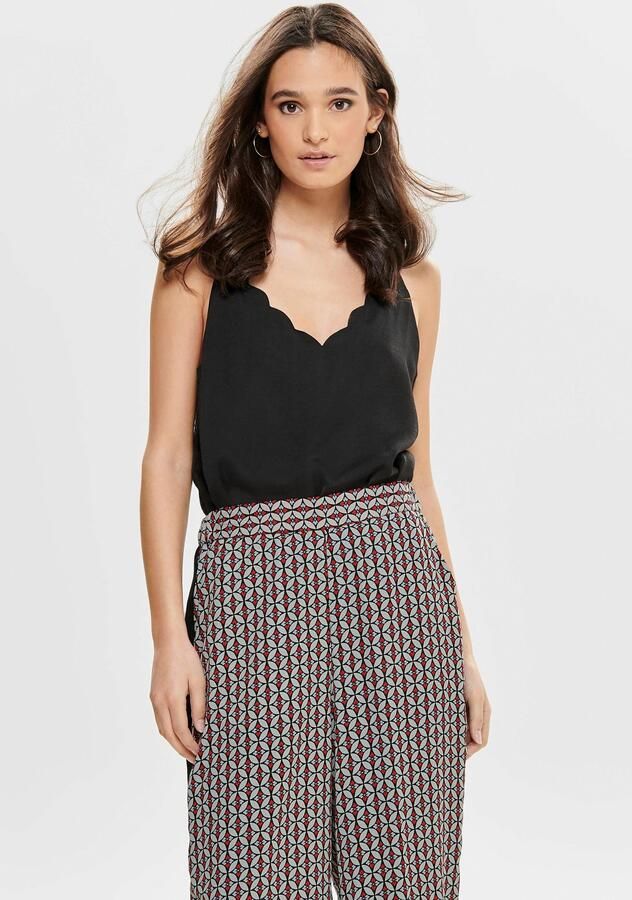 Only Top met spaghettibandjes ONLDEBBIE – Singlet met gebogen halslijn effen vrouwelijk getailleerd polyester spaghettibandjes - Foto 7