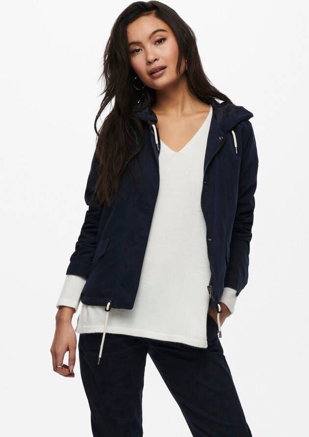Only Parka Jas ONLSKYLAR HOOD SPRING JACKET CC