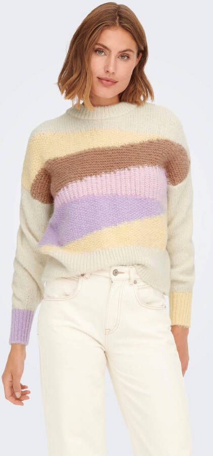 Only Gebreide pullover met extra brede schouders model 'ANNA'