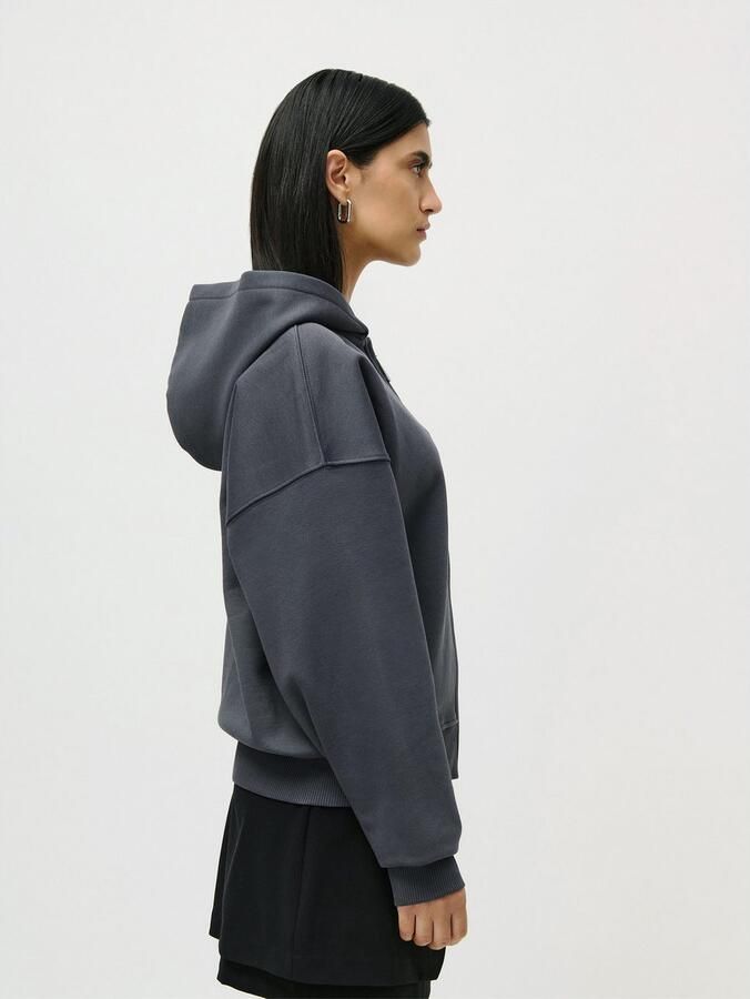 OTTO Capuchonsweatvest Fenna LeGer by Lena Gercke Met hoogwaardig logo-borduurwerk op de borst - Foto 3