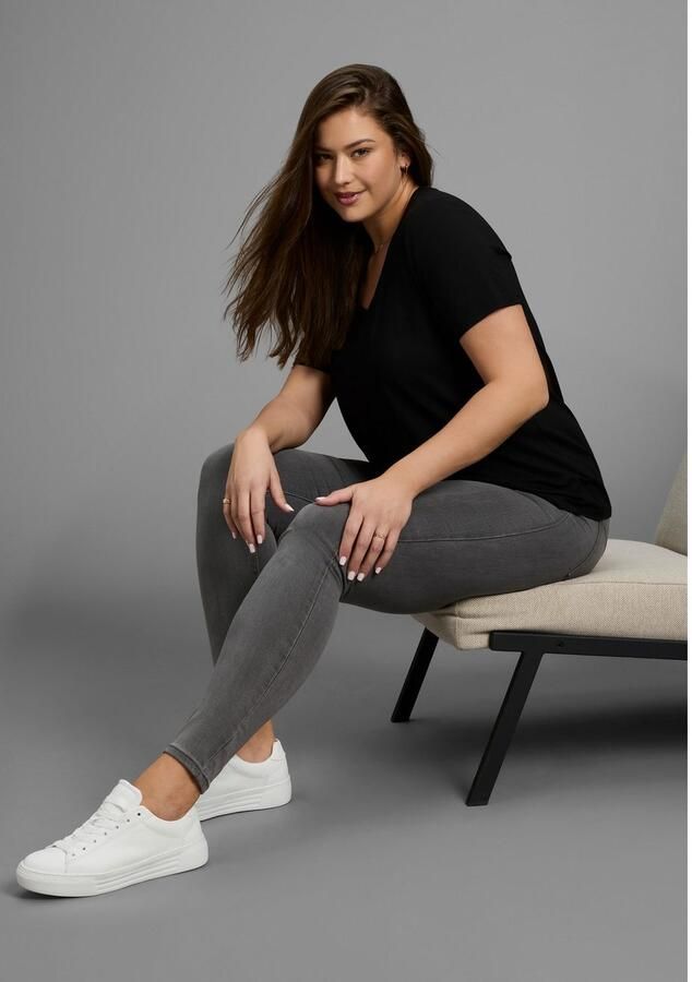 OTTO T-shirt met v-hals van vloeiende viscose grote maat - Foto 3