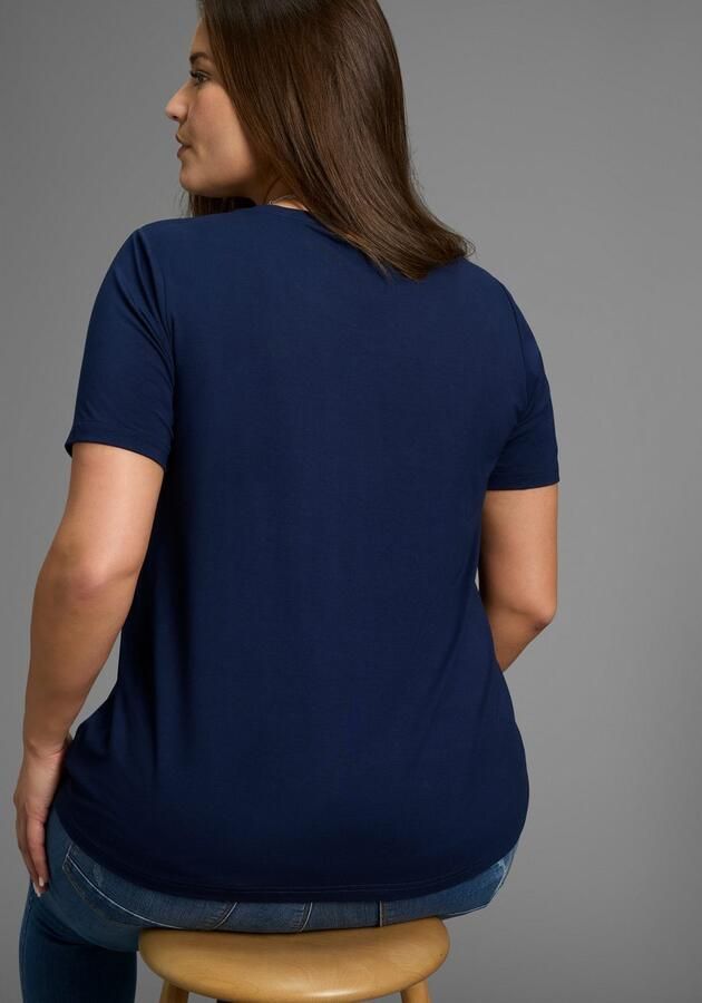 OTTO T-shirt met v-hals van vloeiende viscose grote maat - Foto 3