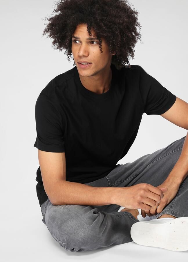 OTTO products T-shirt GOTS-gecertificeerd – van bio-katoen Korte mouwen basic van single jersey van 100% katoen - Foto 7