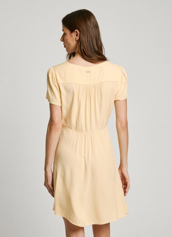 Pepe Jeans Zomerjurk NANI met knoopdetail bij de hals