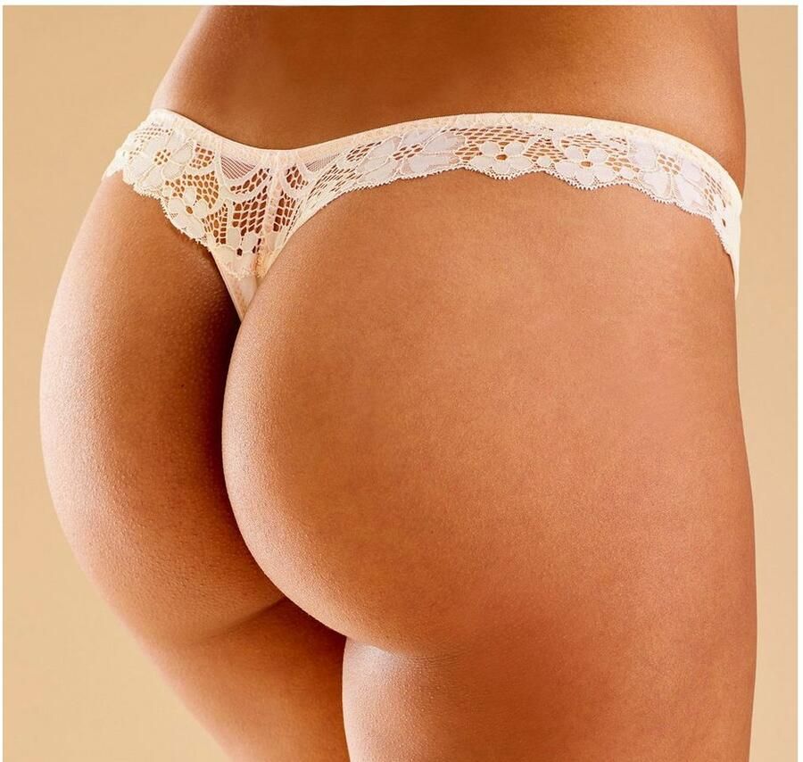 Petite fleur String achter geheel van fijne jacquard-kant (3 stuks)