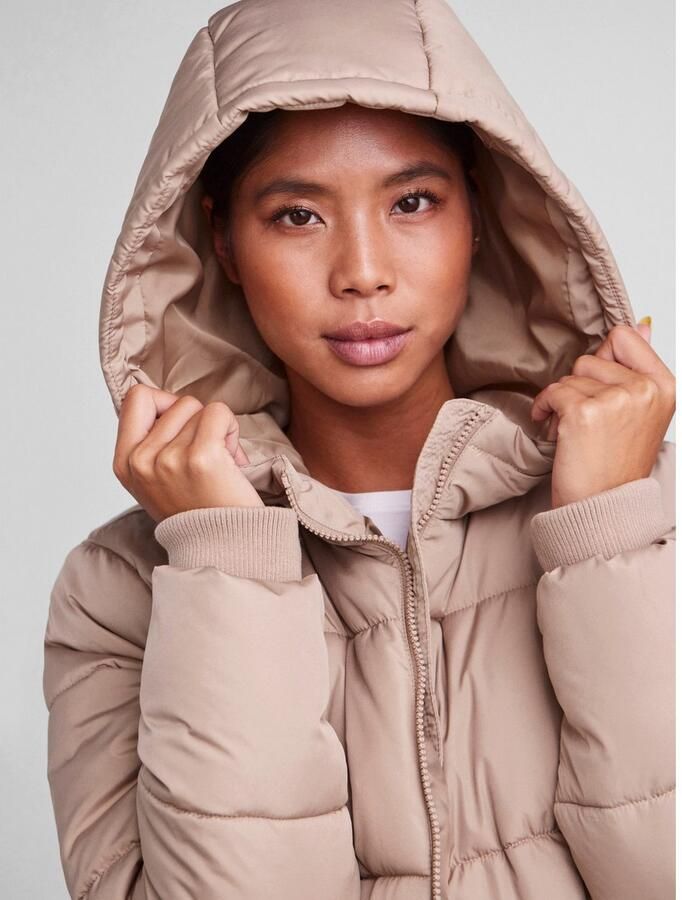 Pieces Regular fit gewatteerde lange jas met aangenaaide capuchon model 'BEE NEW'