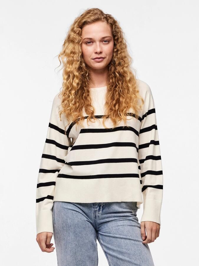 PIECES gestreepte fijngebreide trui PCSIA LS KNIT NOOS BC wit zwart - Foto 7