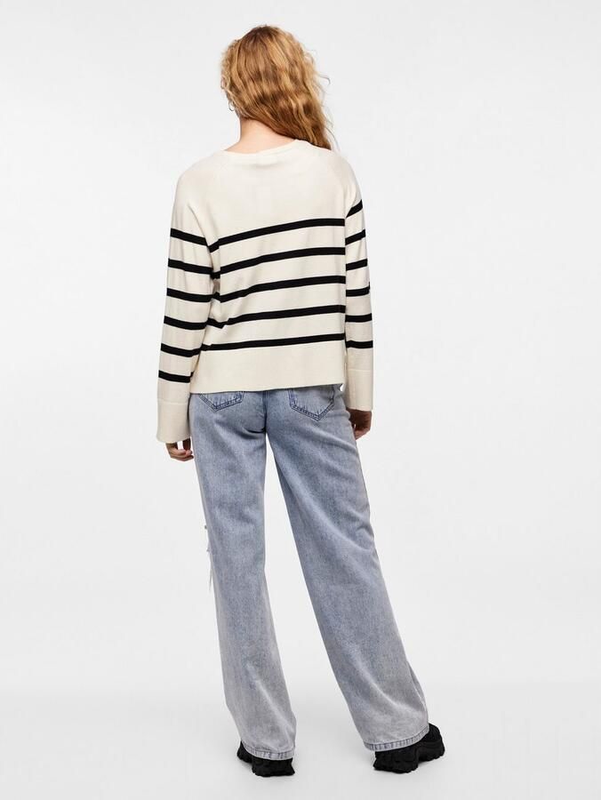 PIECES gestreepte fijngebreide trui PCSIA LS KNIT NOOS BC wit zwart - Foto 4