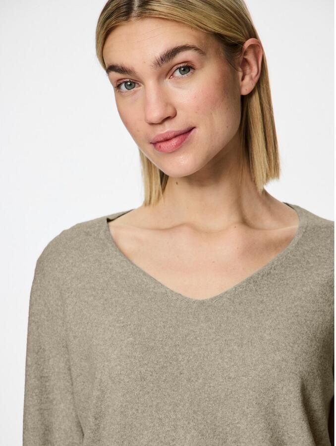 Pieces Regular fit gebreide pullover met extra brede schouders model 'BREE' - Foto 4