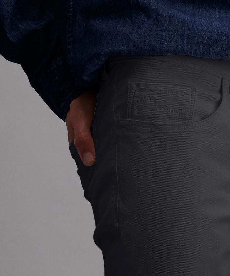 Pioneer Authentic Jeans Chino Eric in five-pocketsstijl