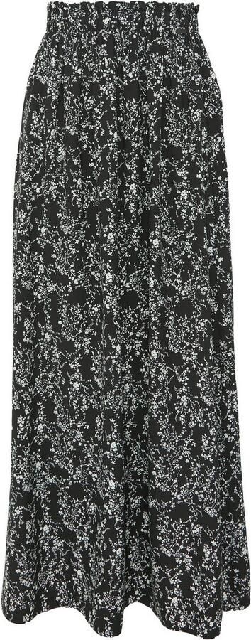 Q S designed by Maxirok met print all-over