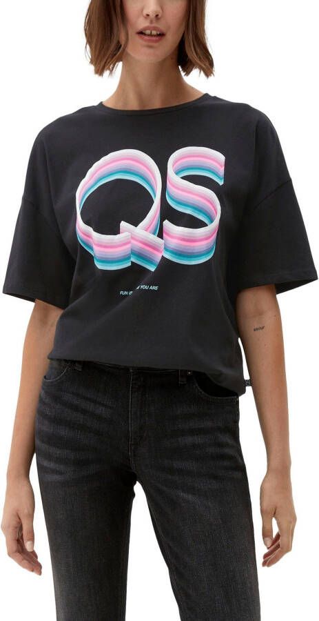 Q S designed by T-shirt