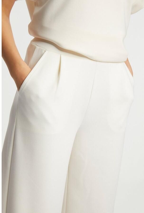 Rich & Royal Culotte 2409 T Peach Culotte van stevige gepolijste kwaliteit