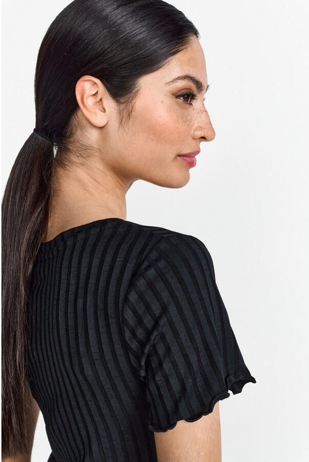 Rich & Royal Shirt met korte mouwen Met golvende zoom aan romp en mouwen