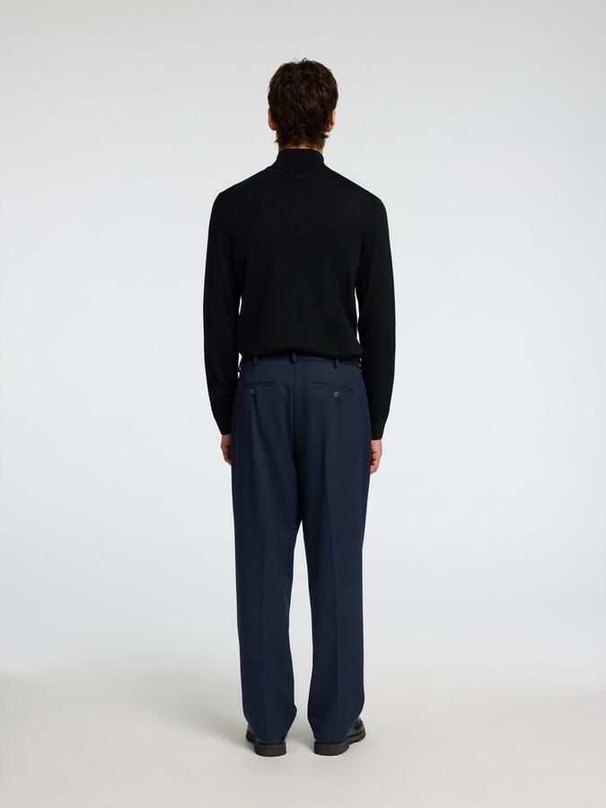 Selected Homme Loose fit bandplooibroek met riemlussen model 'FINN' - Foto 6