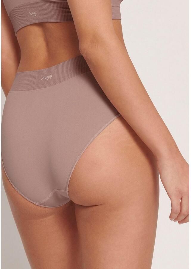 Sloggi High-waist-slip Ever Infused Aloe verzorgend licht zacht naadloos geribbelde elastische band (1 stuk)