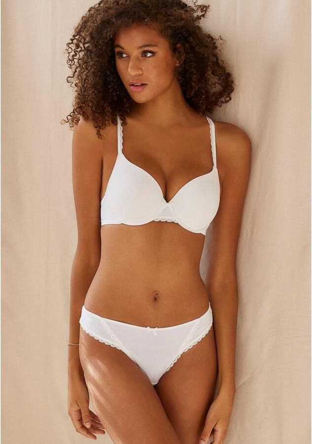 S.Oliver RED LABEL Beachwear Bh met steuncups Camille met kantbandjes basic lingerie