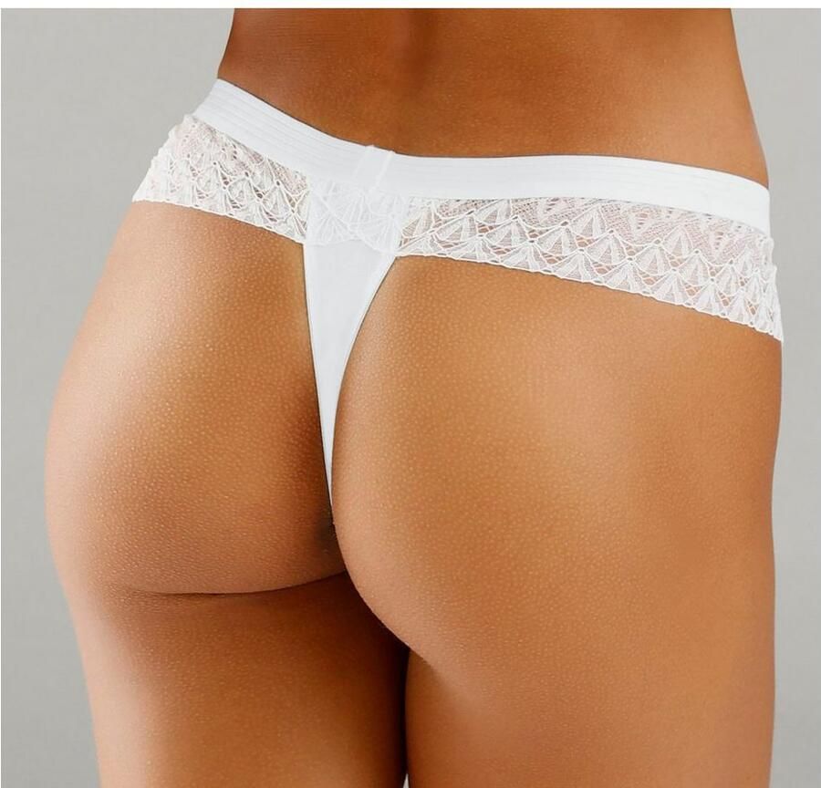 S.Oliver RED LABEL Beachwear String Ivette met modieuze inzet van grafische kant