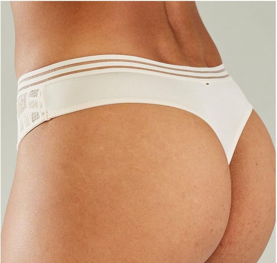 S.Oliver RED LABEL Beachwear String Milene met grafische subtiel transparante kant-inzetten