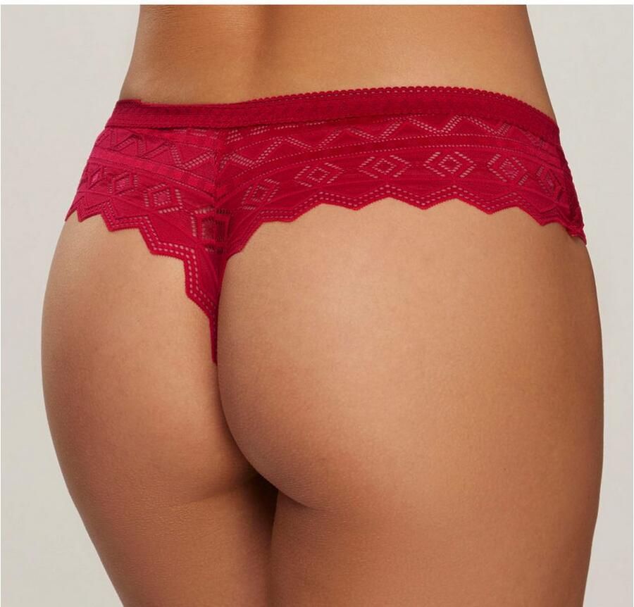 S.Oliver RED LABEL Beachwear String Romane met grafische kant in transparante look