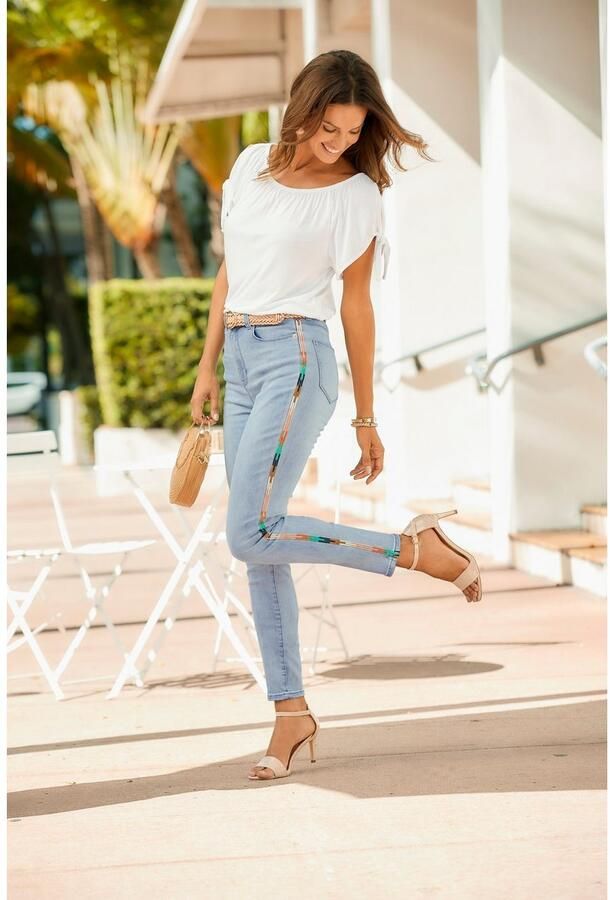 S.Oliver RED LABEL Beachwear T-shirt met splits op de mouwen kan gedragen worden als carmen shirt off-the-shoulder - Foto 6