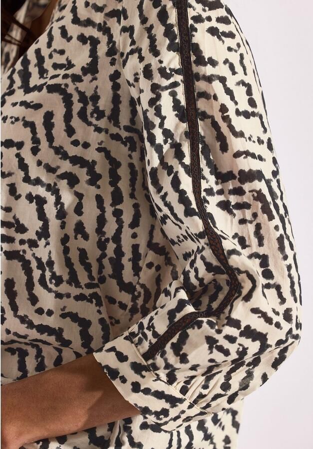 STREET ONE Gedessineerde blouse met tape-details en grafisch patroon - Foto 2