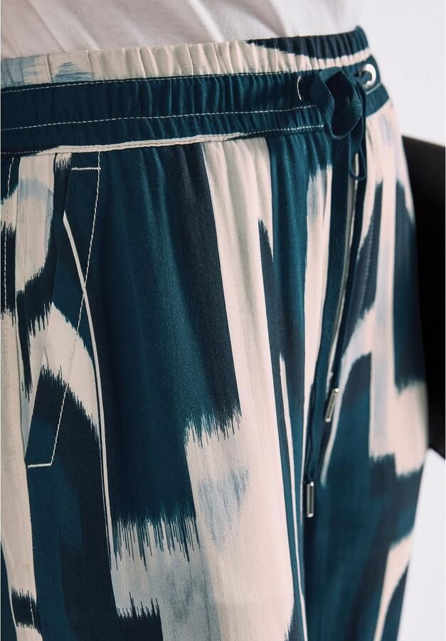 STREET ONE Stoffen broek Style Emee Zomerbroek met elastische tailleband en trekkoord met grafisch patroon