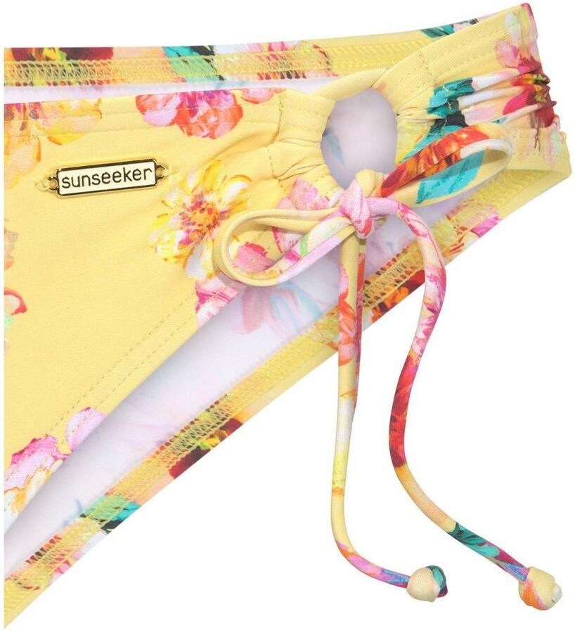 Sunseeker Bikinibroekje Mila met gebloemd design