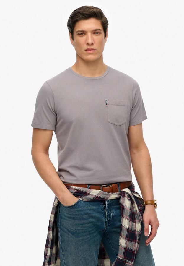 Superdry Shirt met ronde hals CLASSIC ESSENTIAL POCKET TEE met stijlvolle opgestikte borstzak - Foto 12