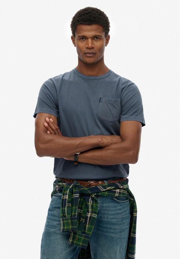 Superdry Shirt met ronde hals CLASSIC ESSENTIAL POCKET TEE met stijlvolle opgestikte borstzak - Foto 6