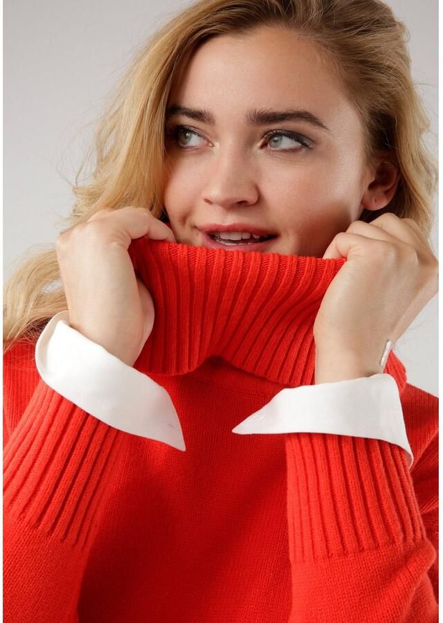 Tamaris Coltrui in nonchalante vorm met zijdelingse slitten