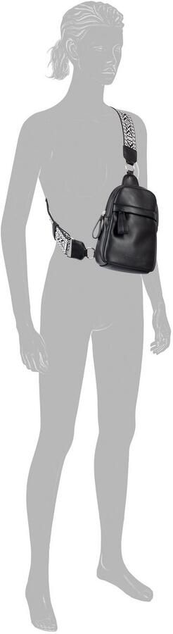 Tom Tailor Rugzak PALINA van zacht kunstleer met een opvallende schouderriem - Foto 4