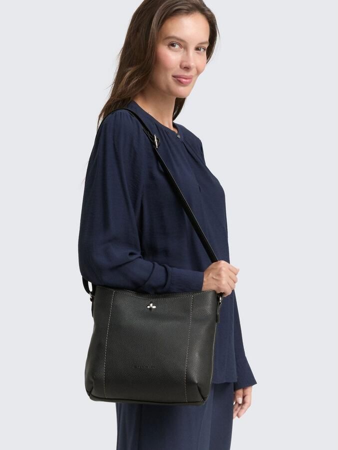 Tom Tailor Schoudertas Elif fijn generfd imitatieleer met elegant draaislot en fijn logo - Foto 3