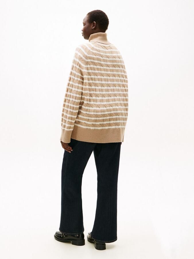 Tommy Hilfiger Curve Coltrui CRV SOFT WOOL CABLE ROLL-NK SWT in grote maten met kabelpatroon van zuiver wol - Foto 4