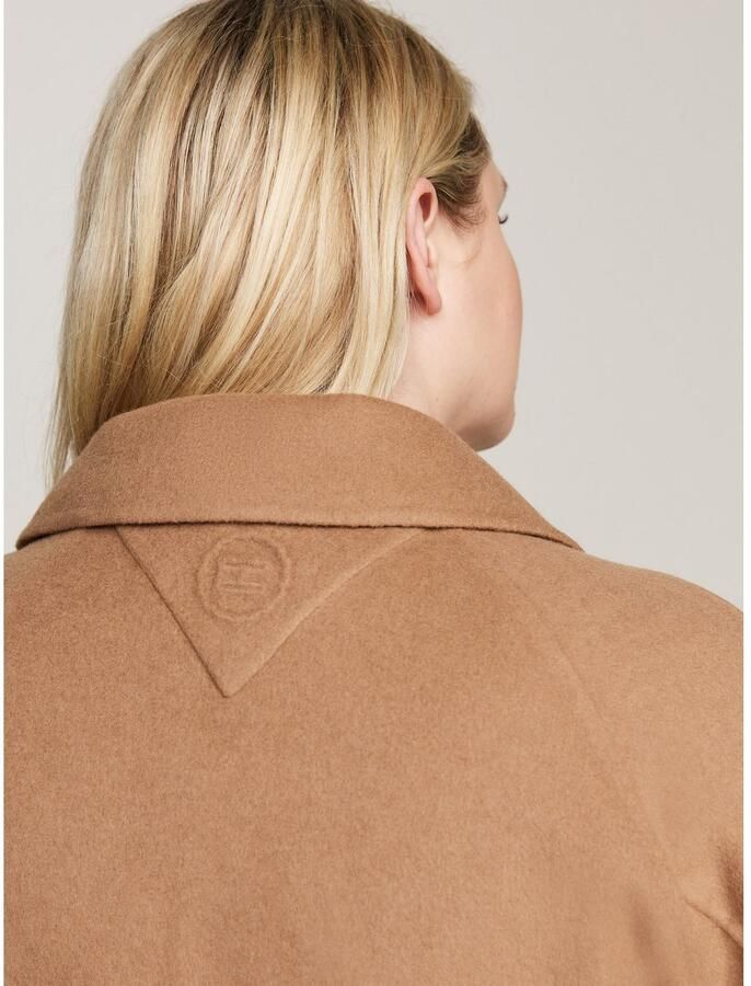 Tommy Hilfiger Curve Korte jas CRV REG DF WOOL BELTED COAT in grote maten met riem gestanste tommy-logo op de rug