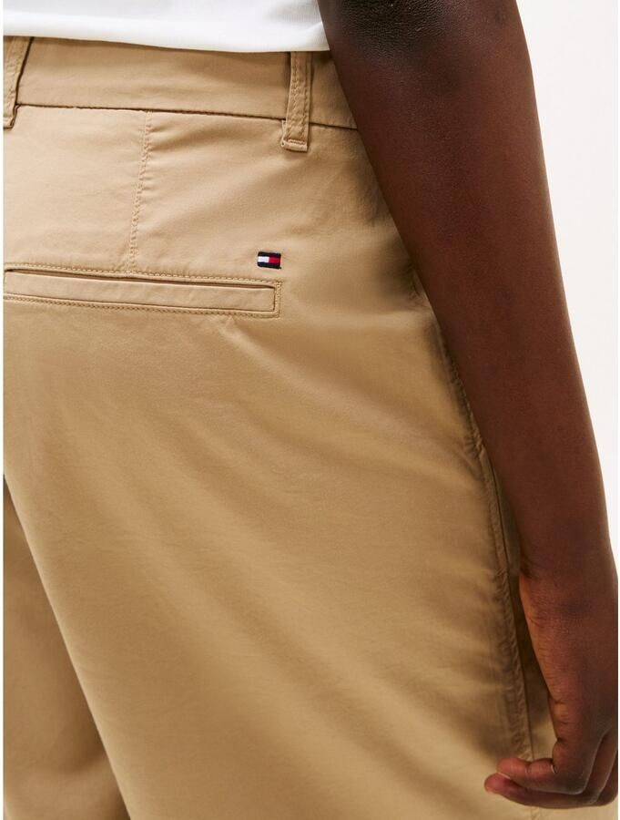 Tommy Hilfiger Curve Short CRV CO BLEND GMD CHINO SHORT in grote maten chino kwaliteit logoborduursel - Foto 2