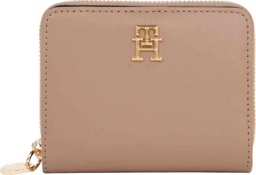 Tommy Hilfiger Portemonnee met labelapplicatie model 'CHIC'