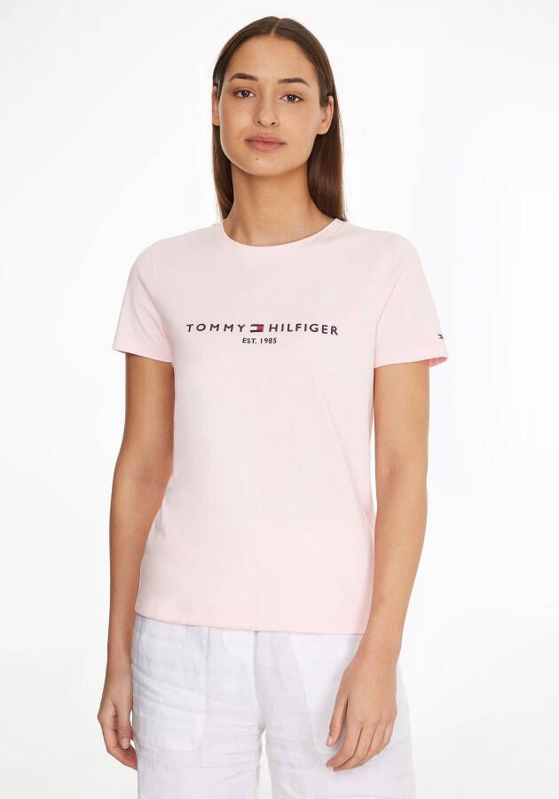 Tommy Hilfiger Shirt met ronde hals TH ESS HILFIGER C-NK REG TEE SS met lineair logo-opschrift