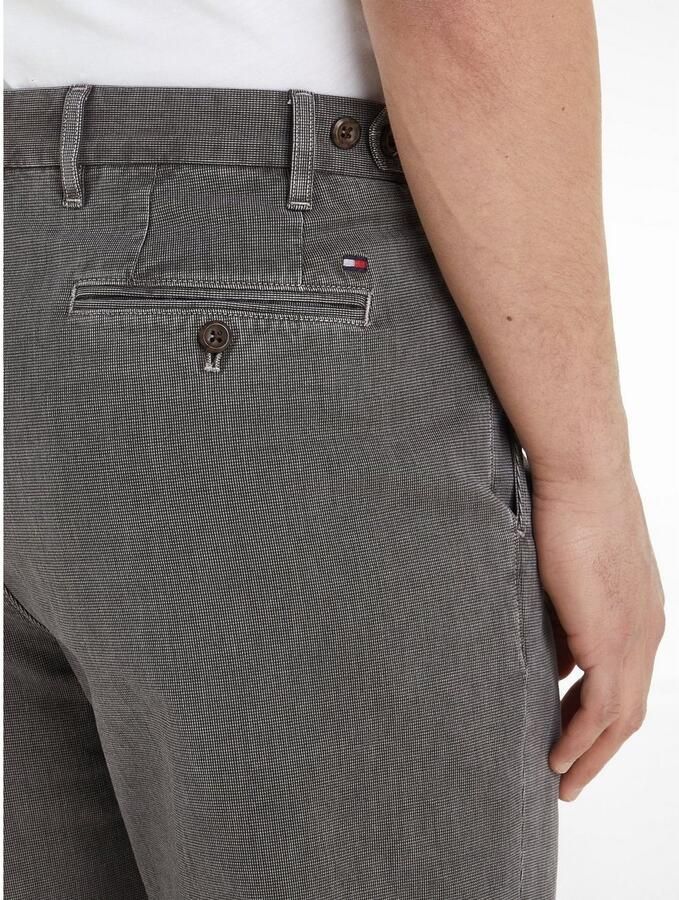 Tommy Hilfiger Chino met achterzakken model 'CHELSEA' - Foto 2