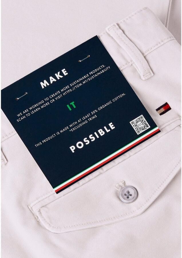 Tommy Hilfiger Chino CHELSEA GABARDINE GMD met logo borduursel op de achterzak