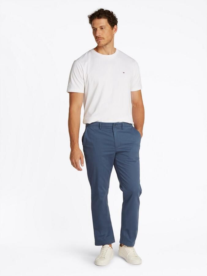 Tommy Hilfiger Chino DENTON CHINO SATIN met achterzakken met knoop logo-borduursel - Foto 7
