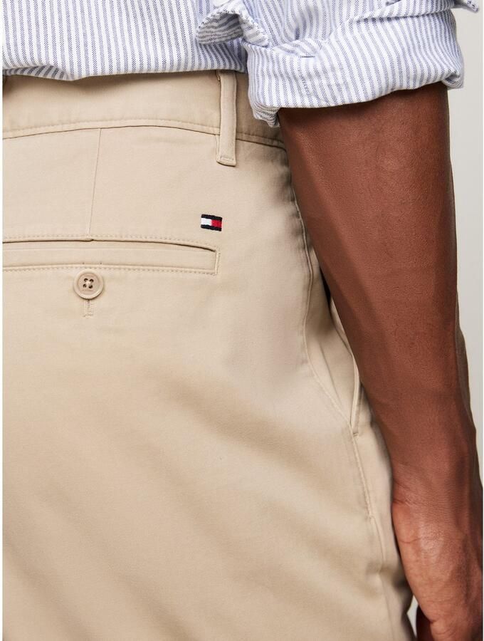 Tommy Hilfiger Regular fit chino met knoopsluiting - Foto 2